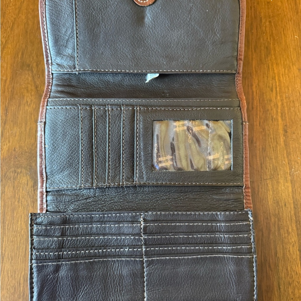 American West Brown Leather Studded Clutch/Trifold Wallet - Picture 5 of 8
